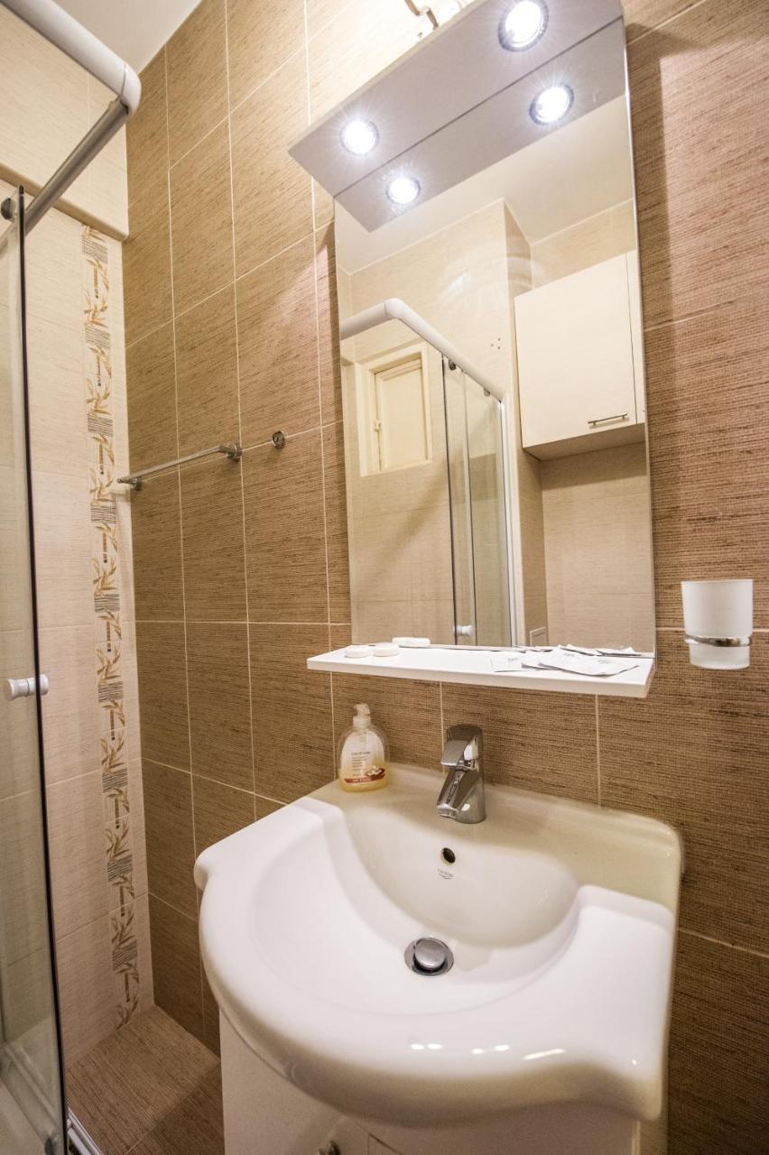 Universitate 1 Apartament Bukareszt Zewnętrze zdjęcie